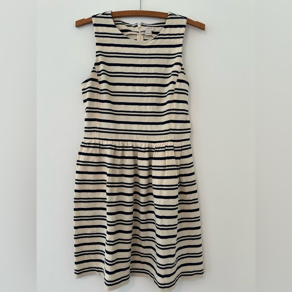 JCrew XS striped cream and navy blue dress (with pockets!)